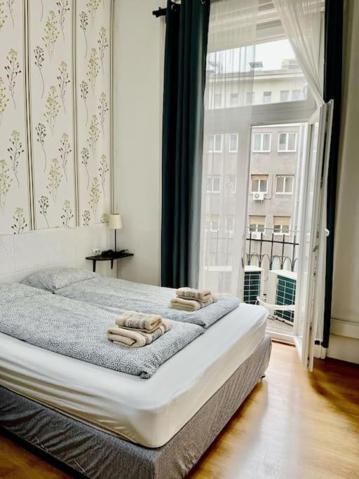 11# Sunflower Cozy Apartment Budapest Eksteriør bilde